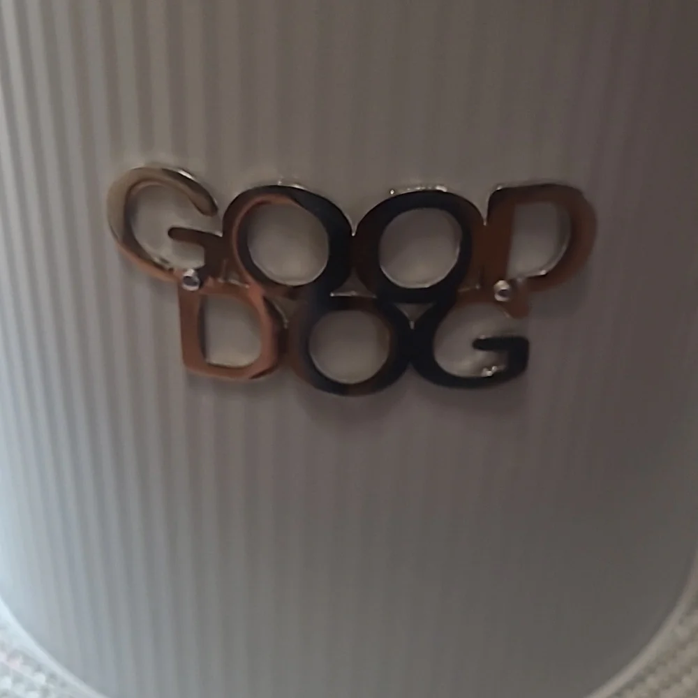 Ribbed Dog Food Tin